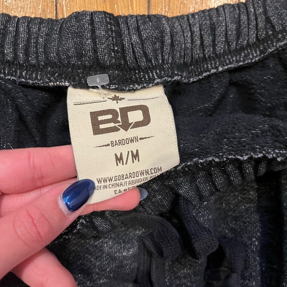 Guelph Gryphons Universiry sweatpants - Picture 3 of 7